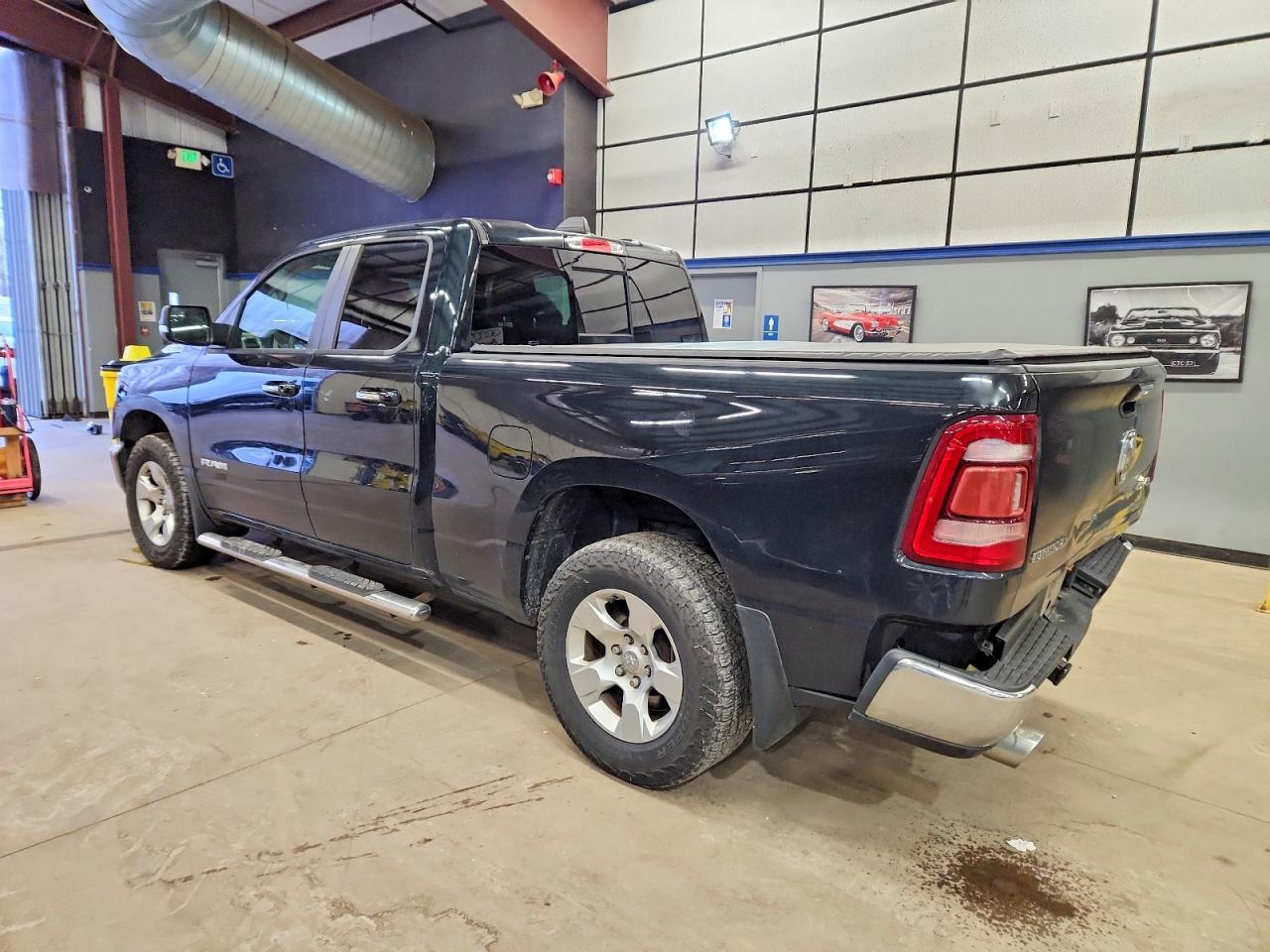 2019 RAM 1500 BIG HORN photo 2