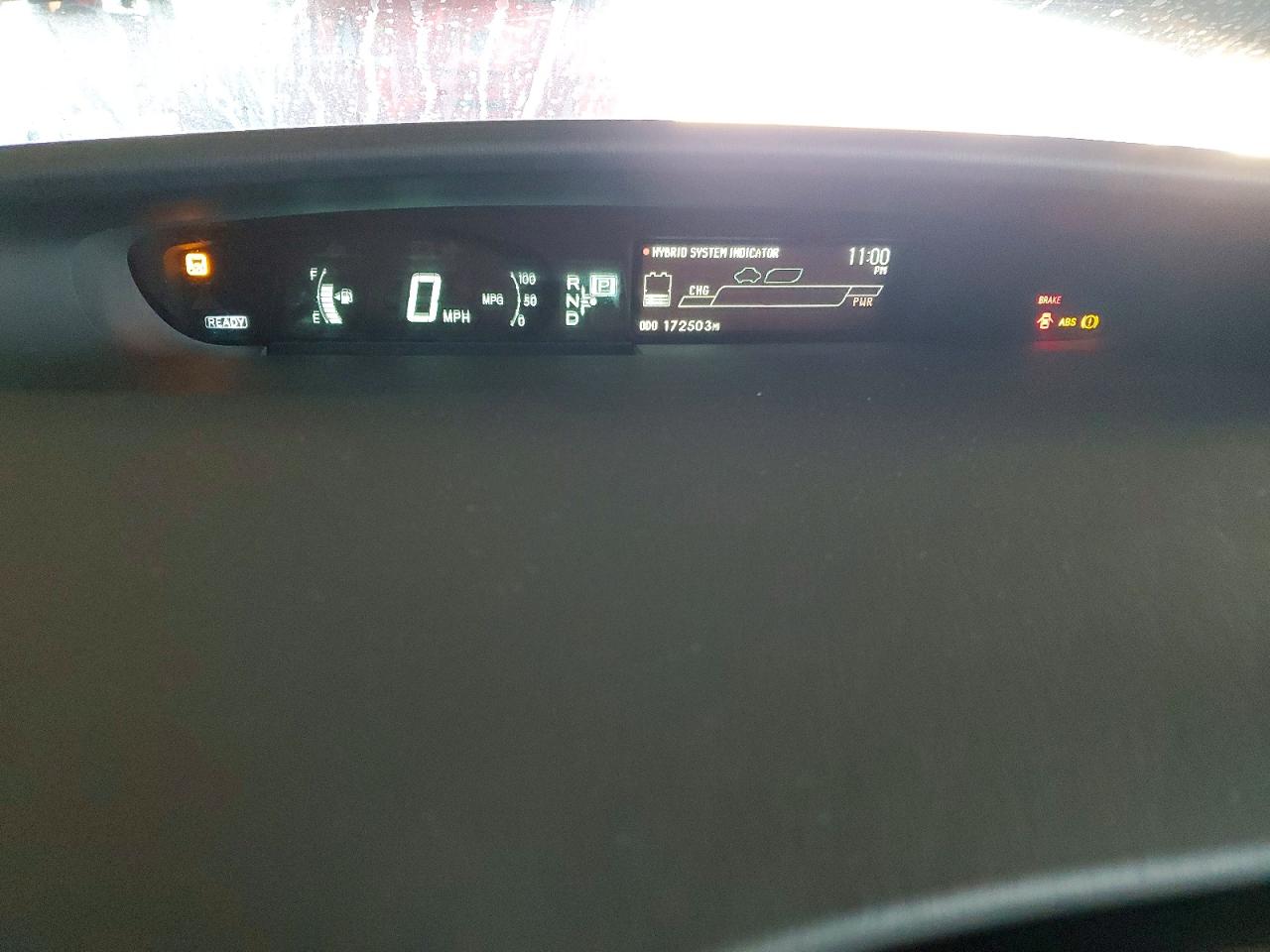 2014 TOYOTA PRIUS photo 9