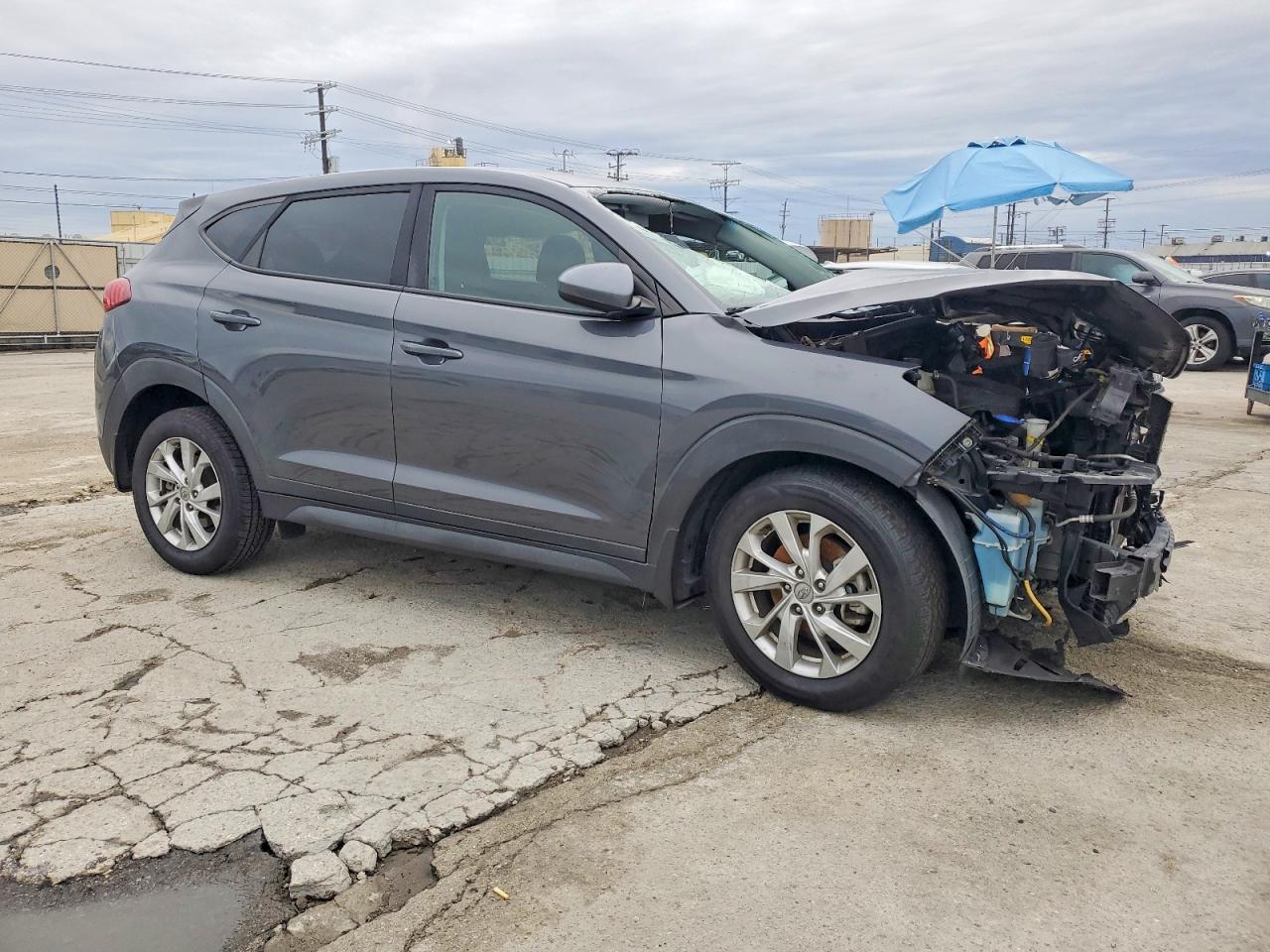 2019 HYUNDAI TUCSON SE photo 4