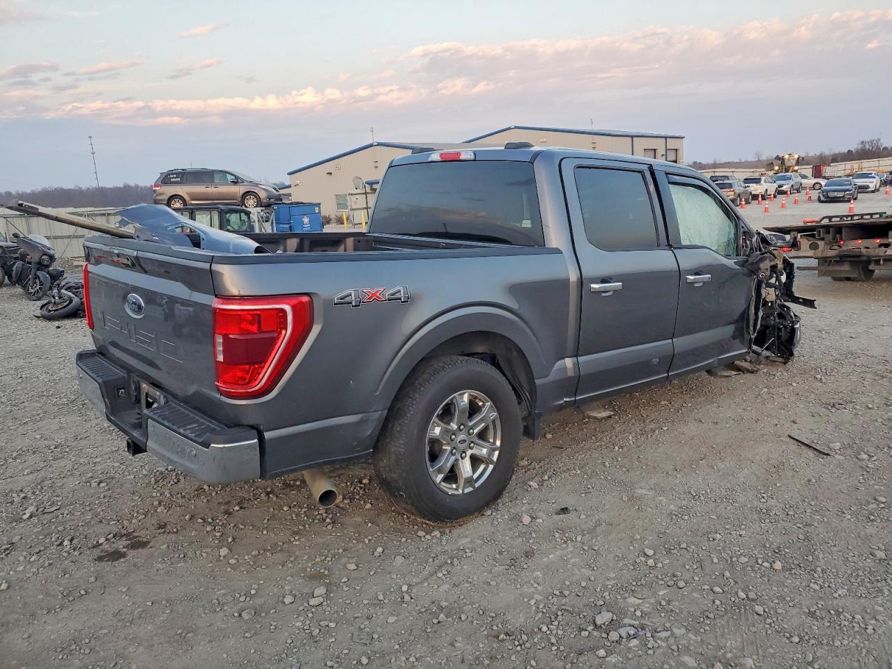 2023 FORD F150 SUPERCREW photo 5
