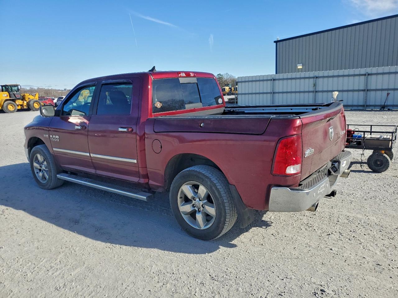 2017 RAM 1500 SLT photo 2