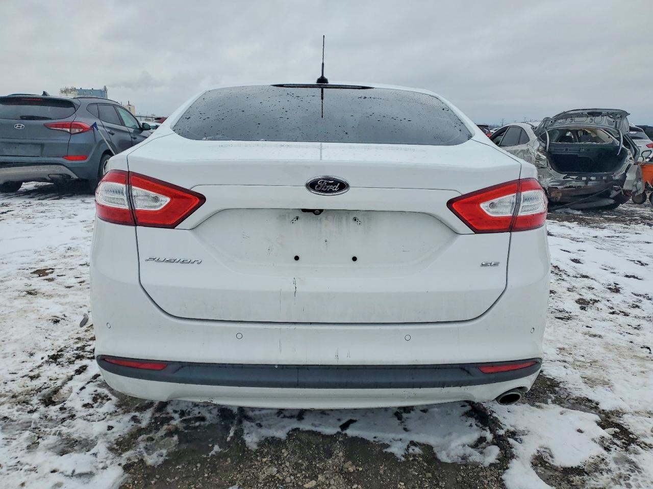 2016 FORD FUSION SE photo 6