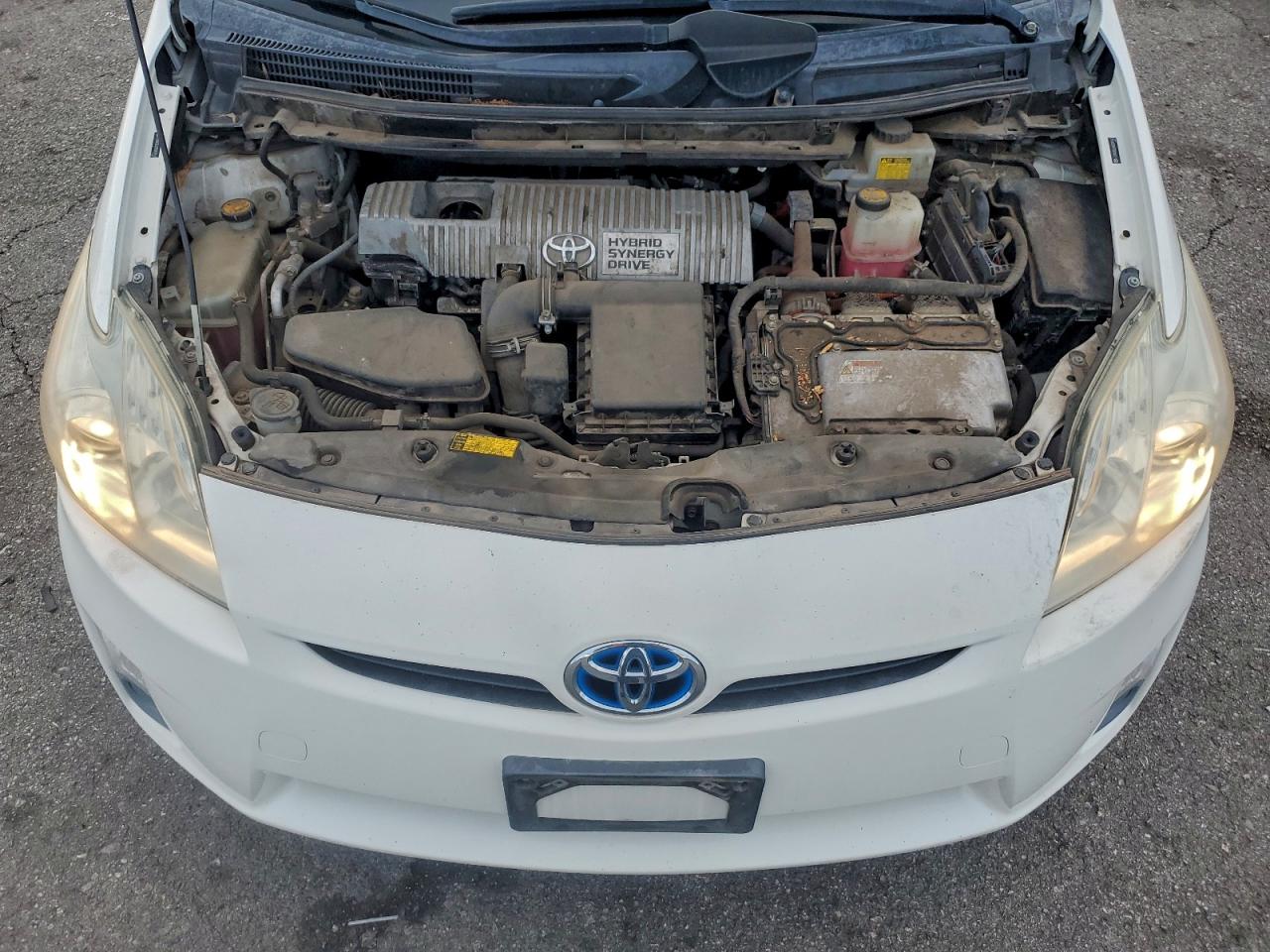 2010 TOYOTA PRIUS photo 11
