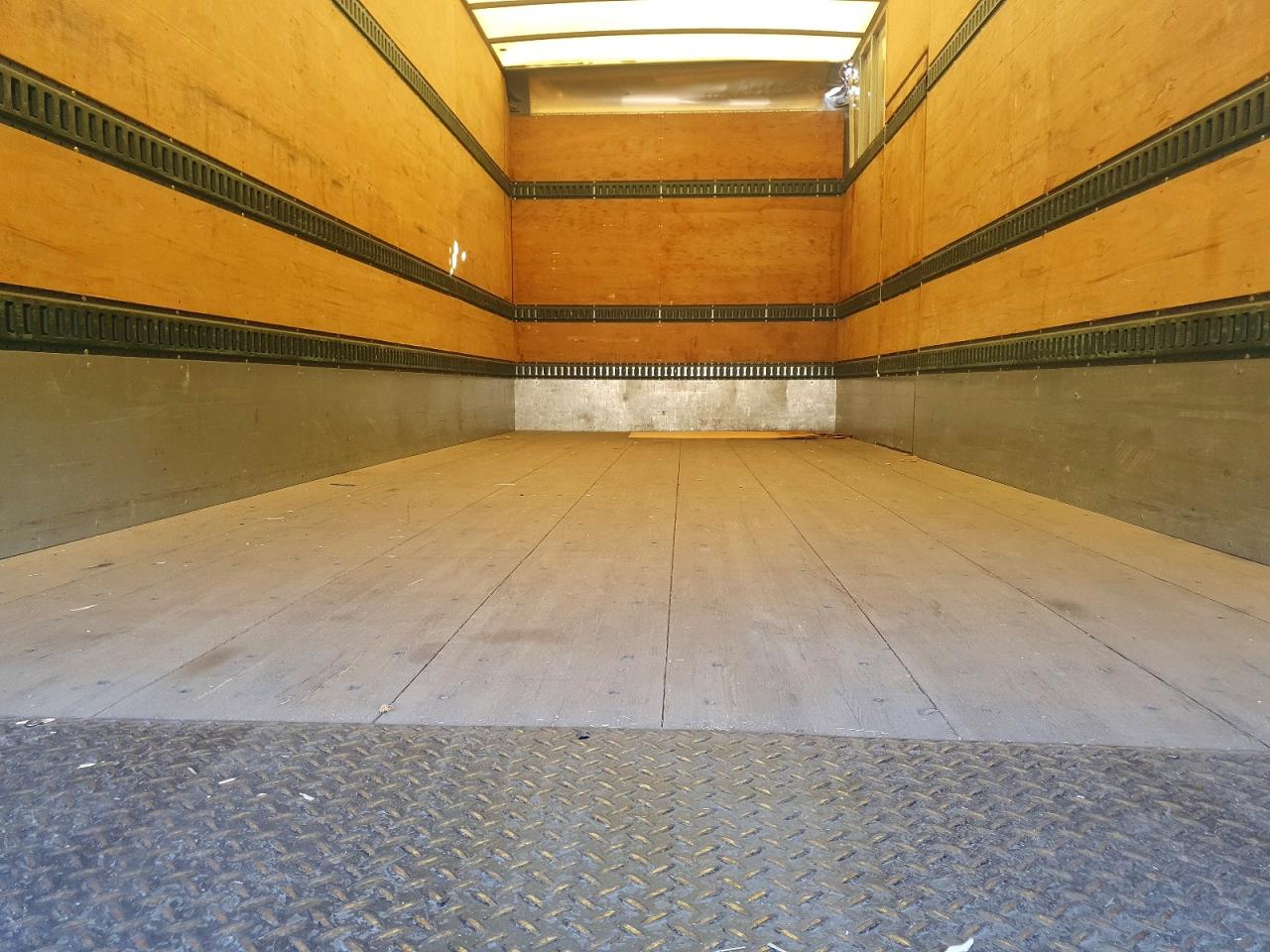 2007 HINO 258/268 BOX TRUCK photo 6