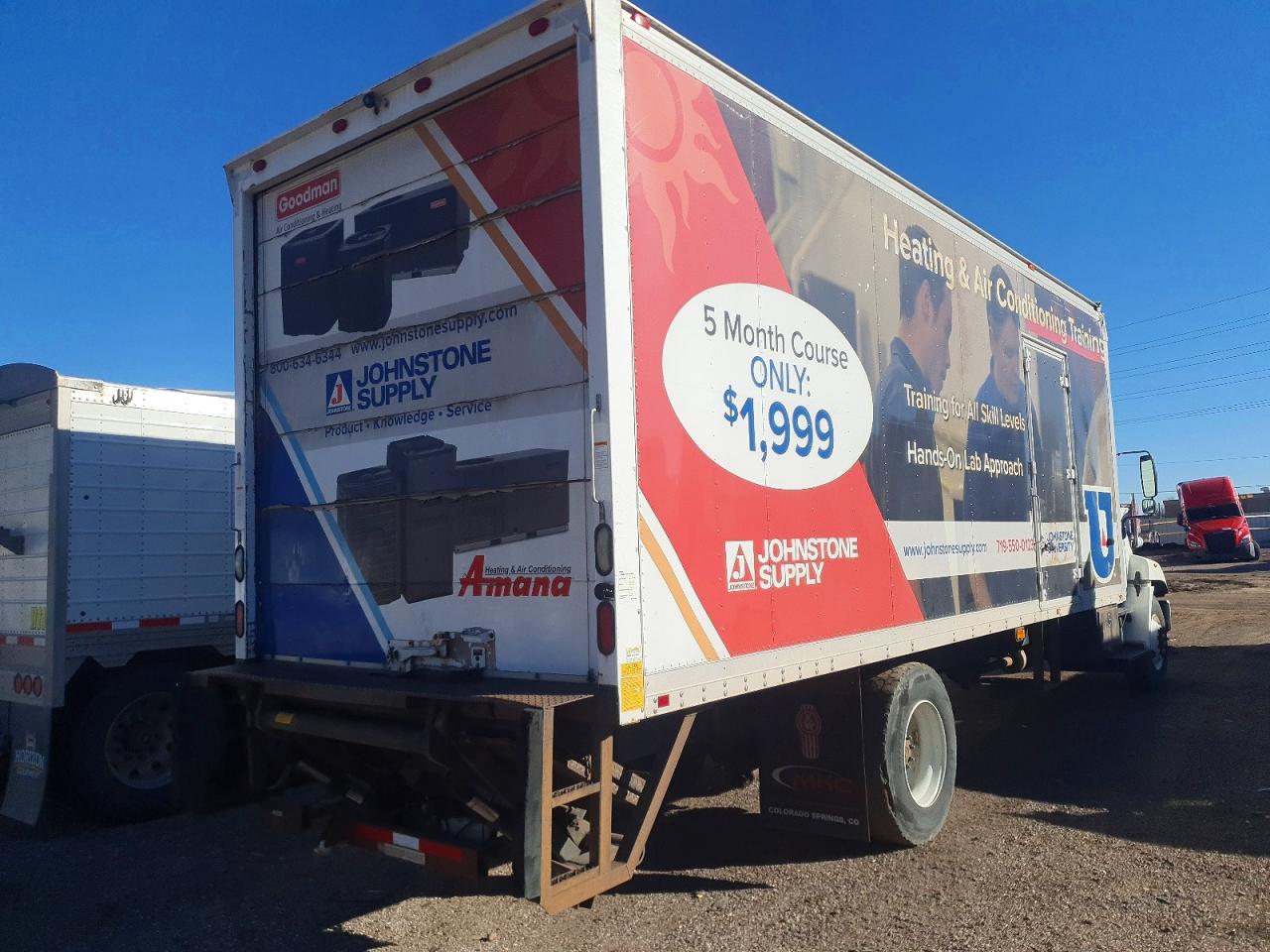 2007 HINO 258/268 BOX TRUCK photo 4