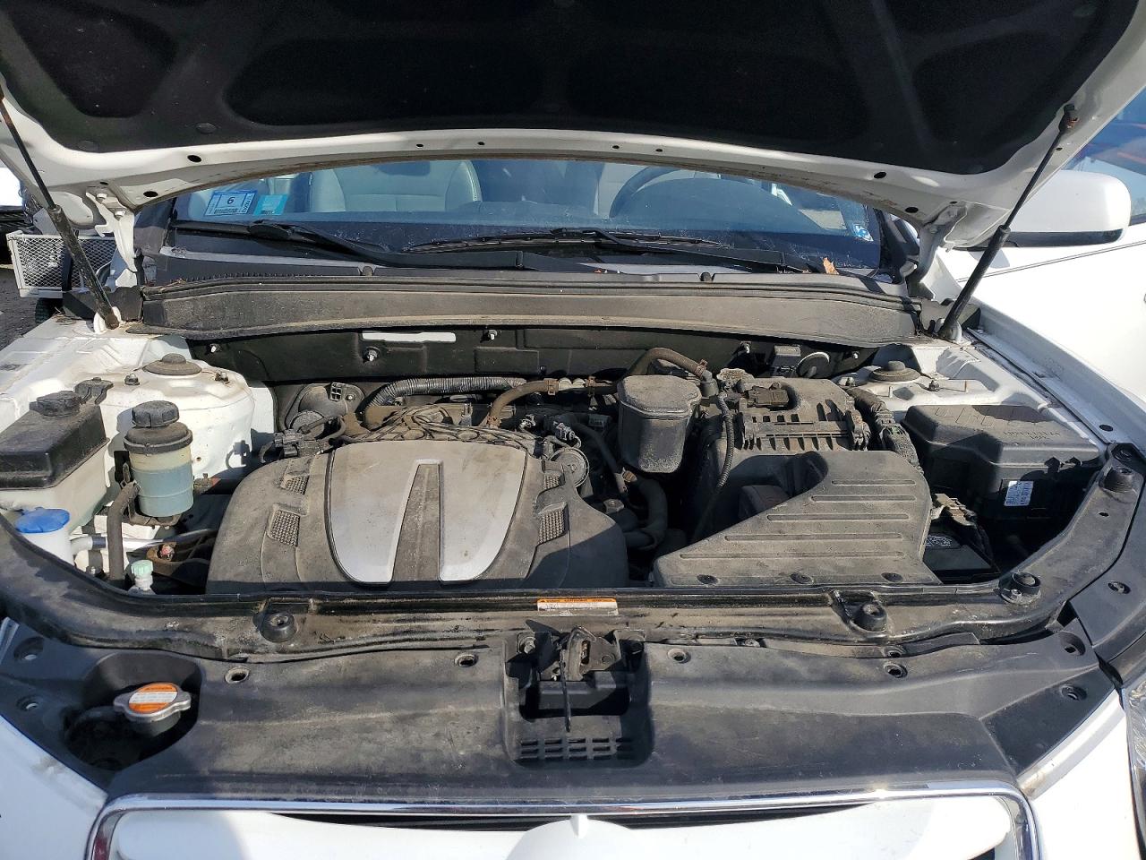 2010 HYUNDAI SANTA FE SE photo 12