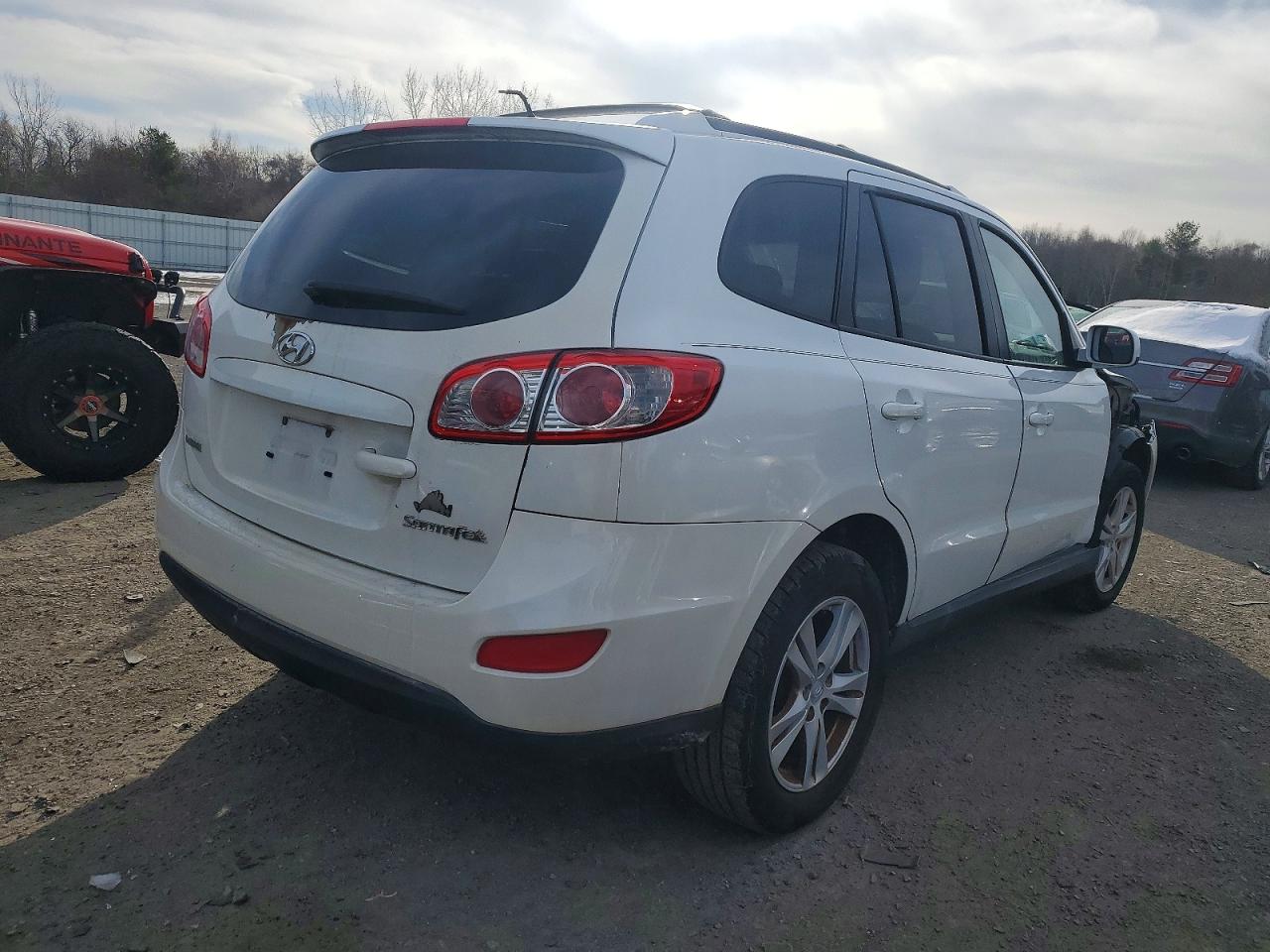 2010 HYUNDAI SANTA FE SE photo 3