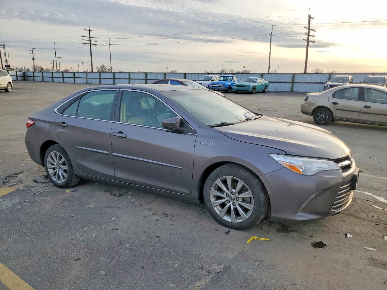 2015 TOYOTA CAMRY HYBRID photo 10