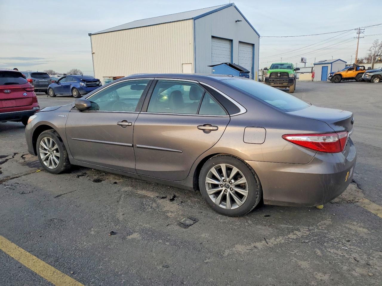 2015 TOYOTA CAMRY HYBRID photo 4