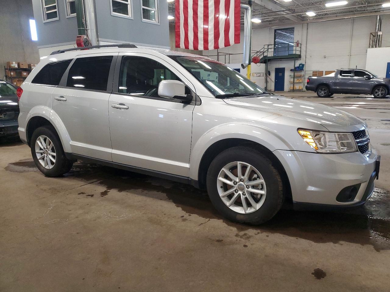 2014 DODGE JOURNEY SXT photo 4