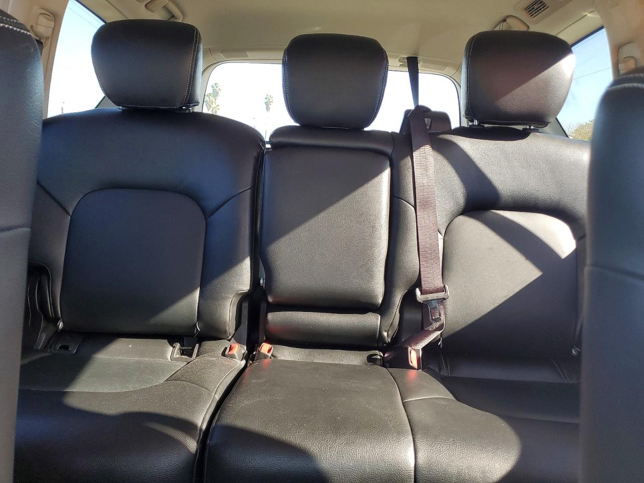 2020 NISSAN ARMADA SV photo 10