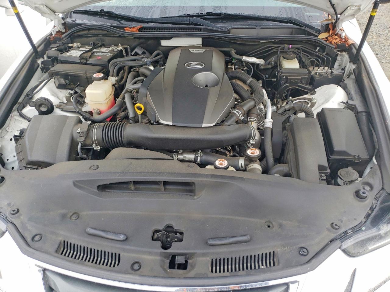 2017 LEXUS IS 200T photo 11