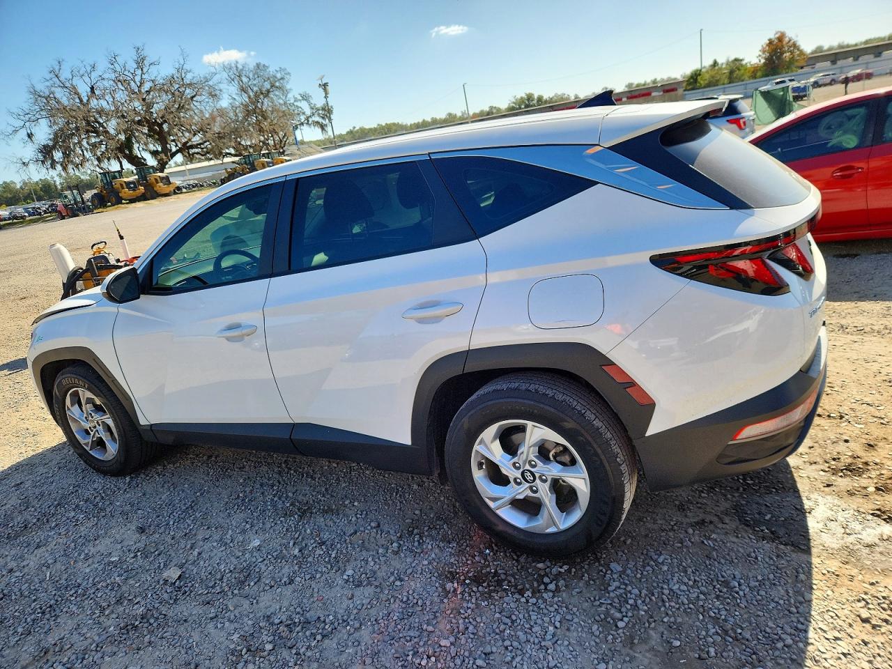 2024 HYUNDAI TUCSON SE photo 2
