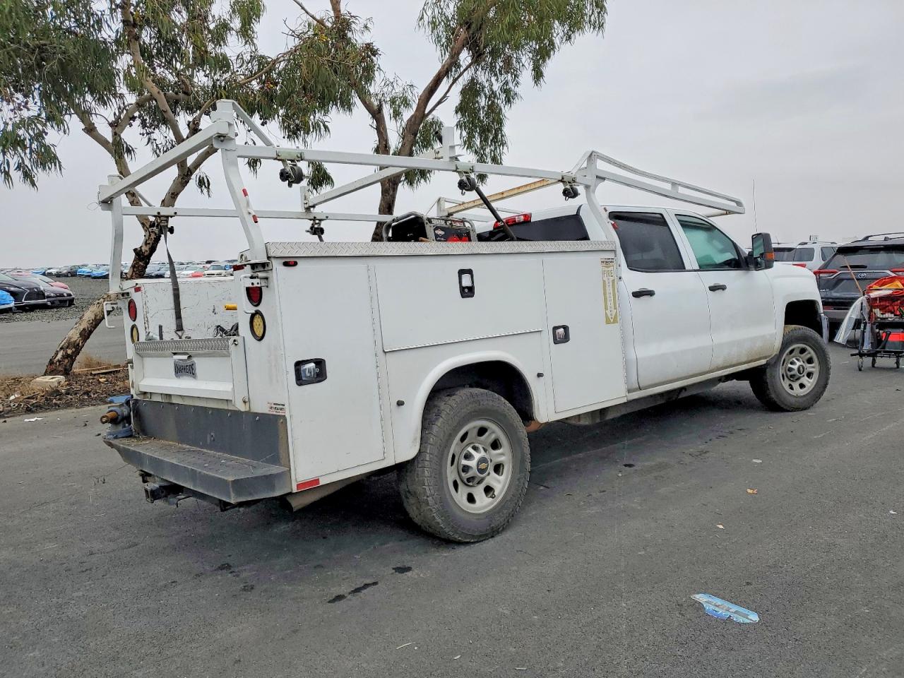 2017 CHEVROLET SILVERADO UTILITY / SERVICE TRUCK photo 3