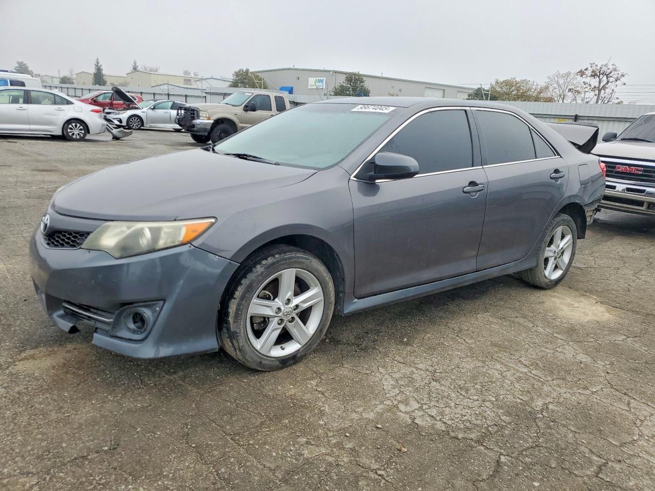 2013 TOYOTA CAMRY