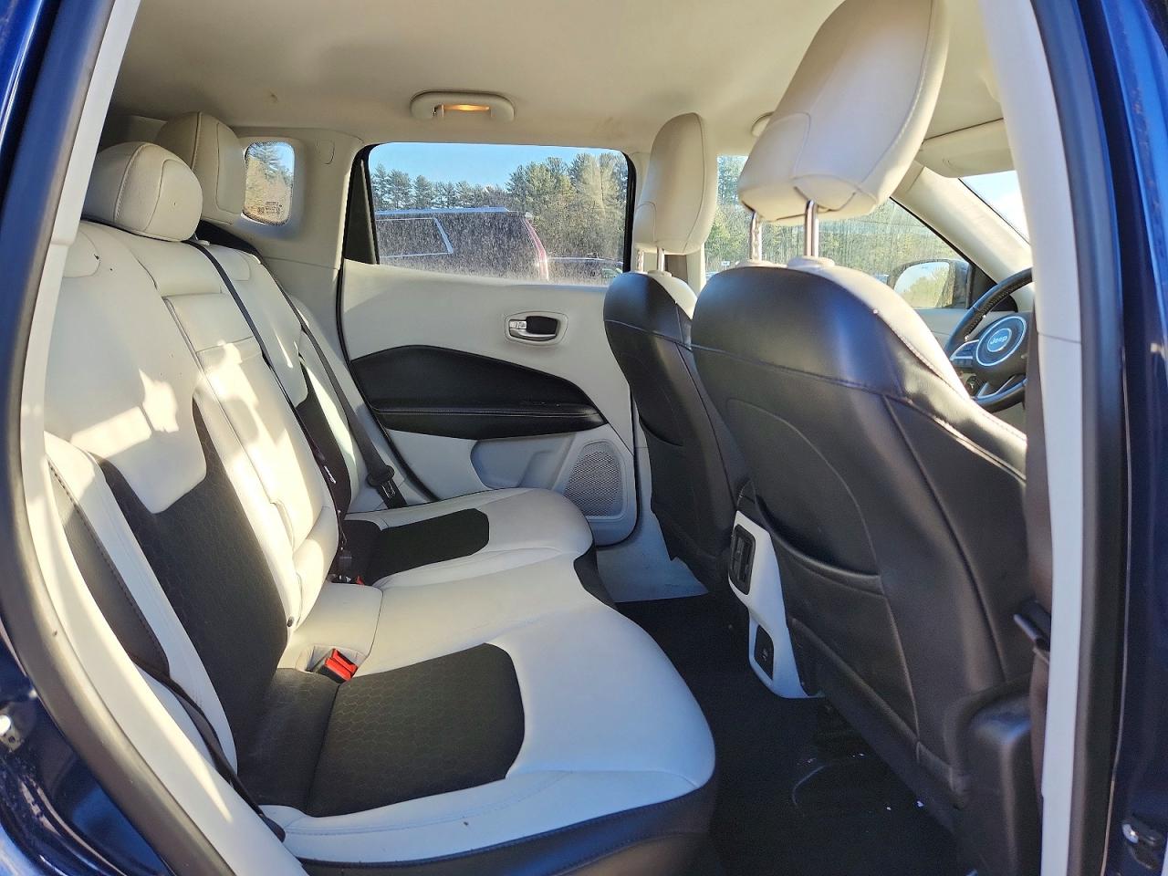2018 JEEP COMPASS LATITUDE photo 11