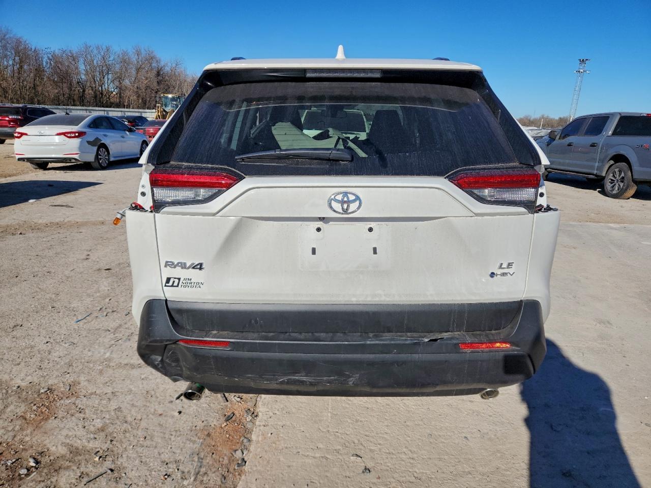 2025 TOYOTA RAV4 LE photo 6