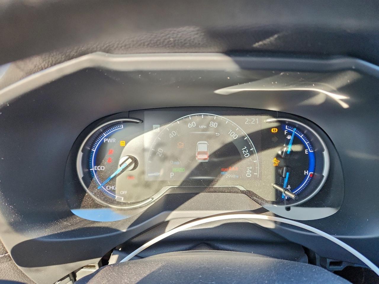2025 TOYOTA RAV4 LE photo 9