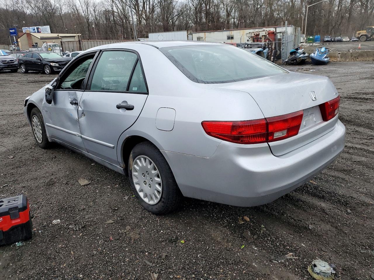 2005 HONDA ACCORD DX photo 4