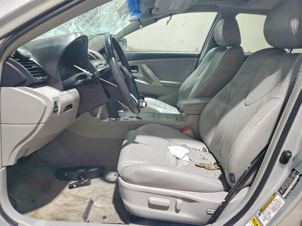 2007 TOYOTA CAMRY LE photo 7