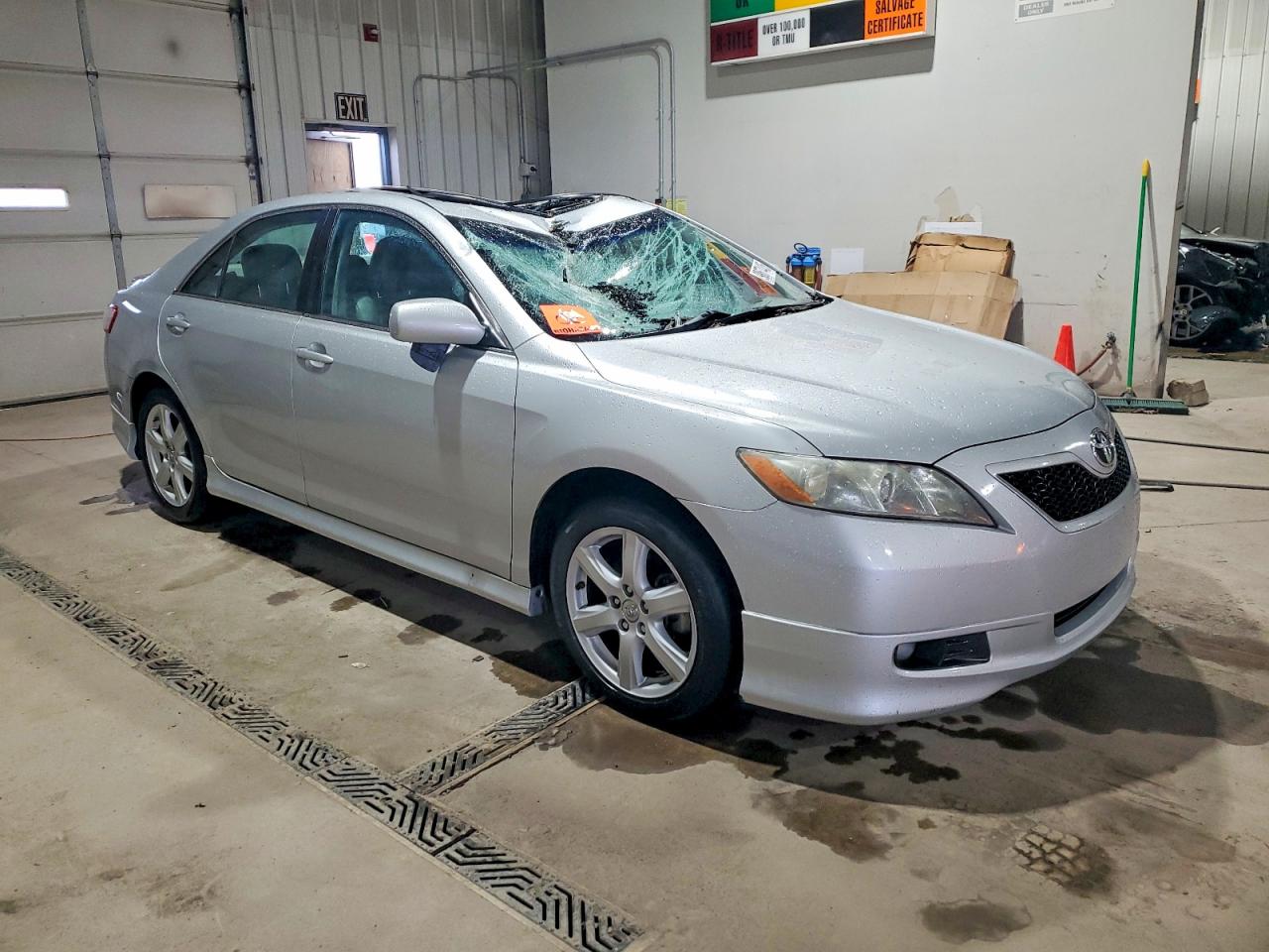 2007 TOYOTA CAMRY LE photo 4