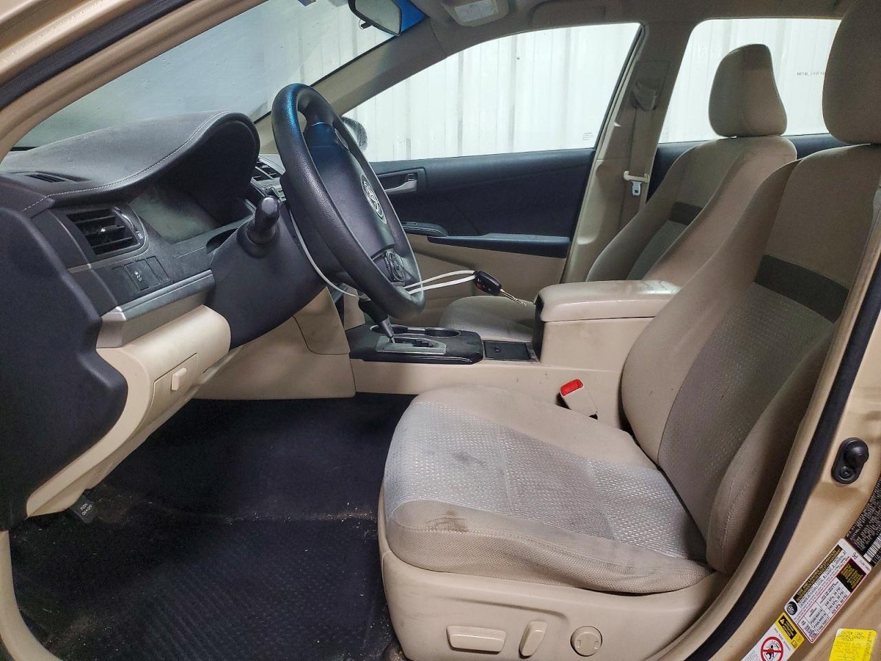 2012 TOYOTA CAMRY BASE photo 7