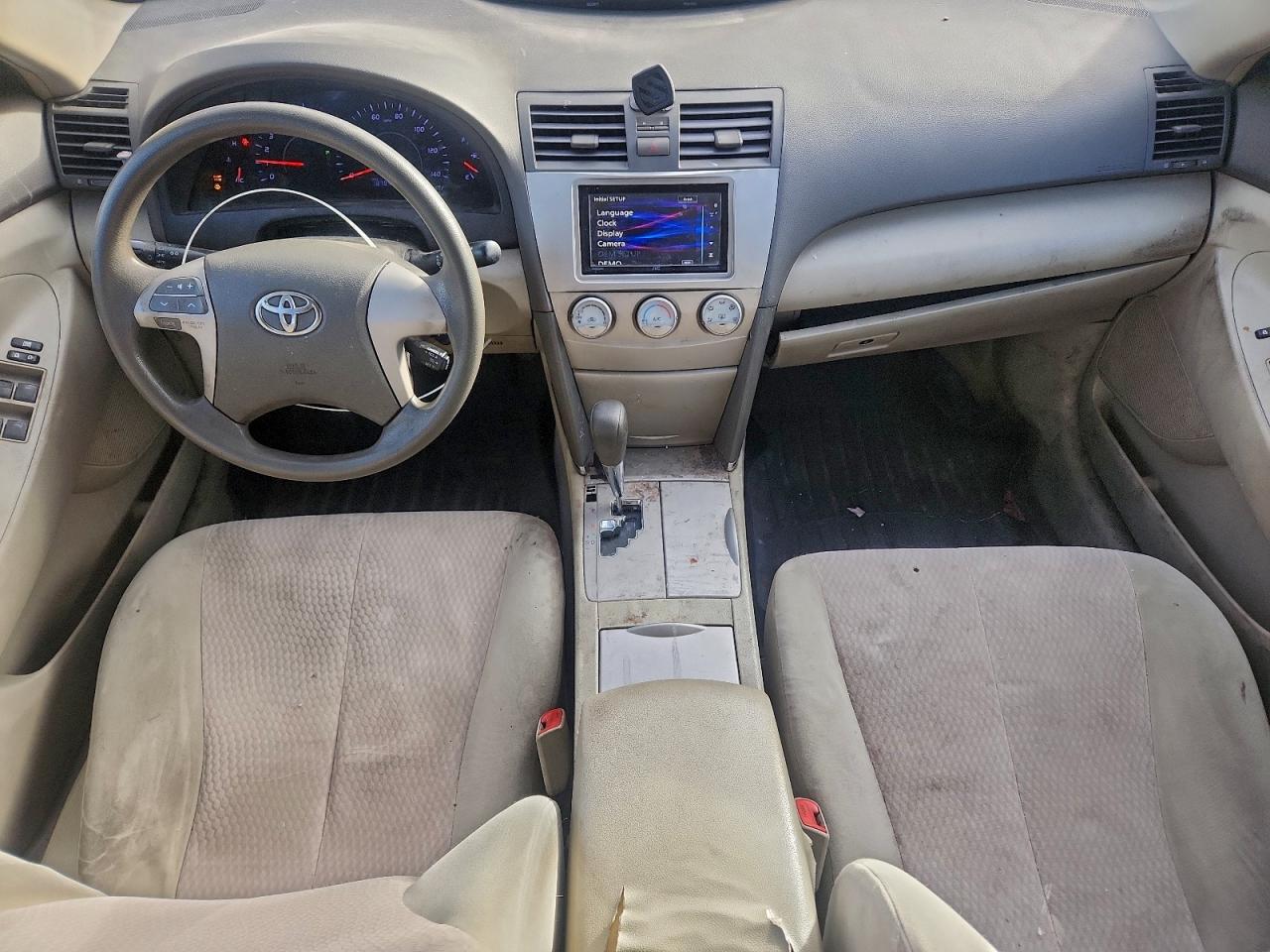 2011 TOYOTA CAMRY BASE photo 8