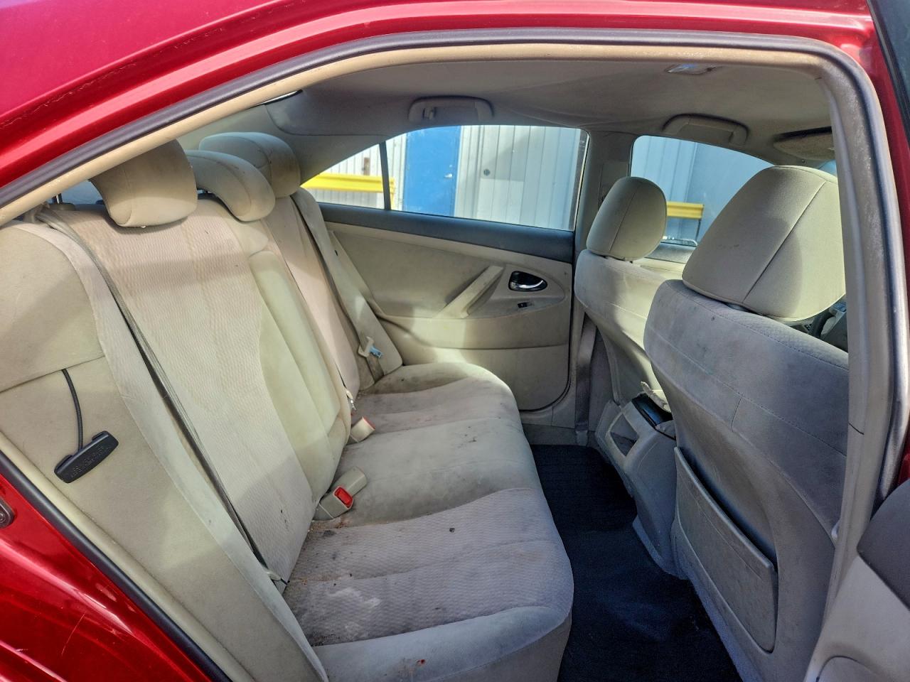 2011 TOYOTA CAMRY BASE photo 10