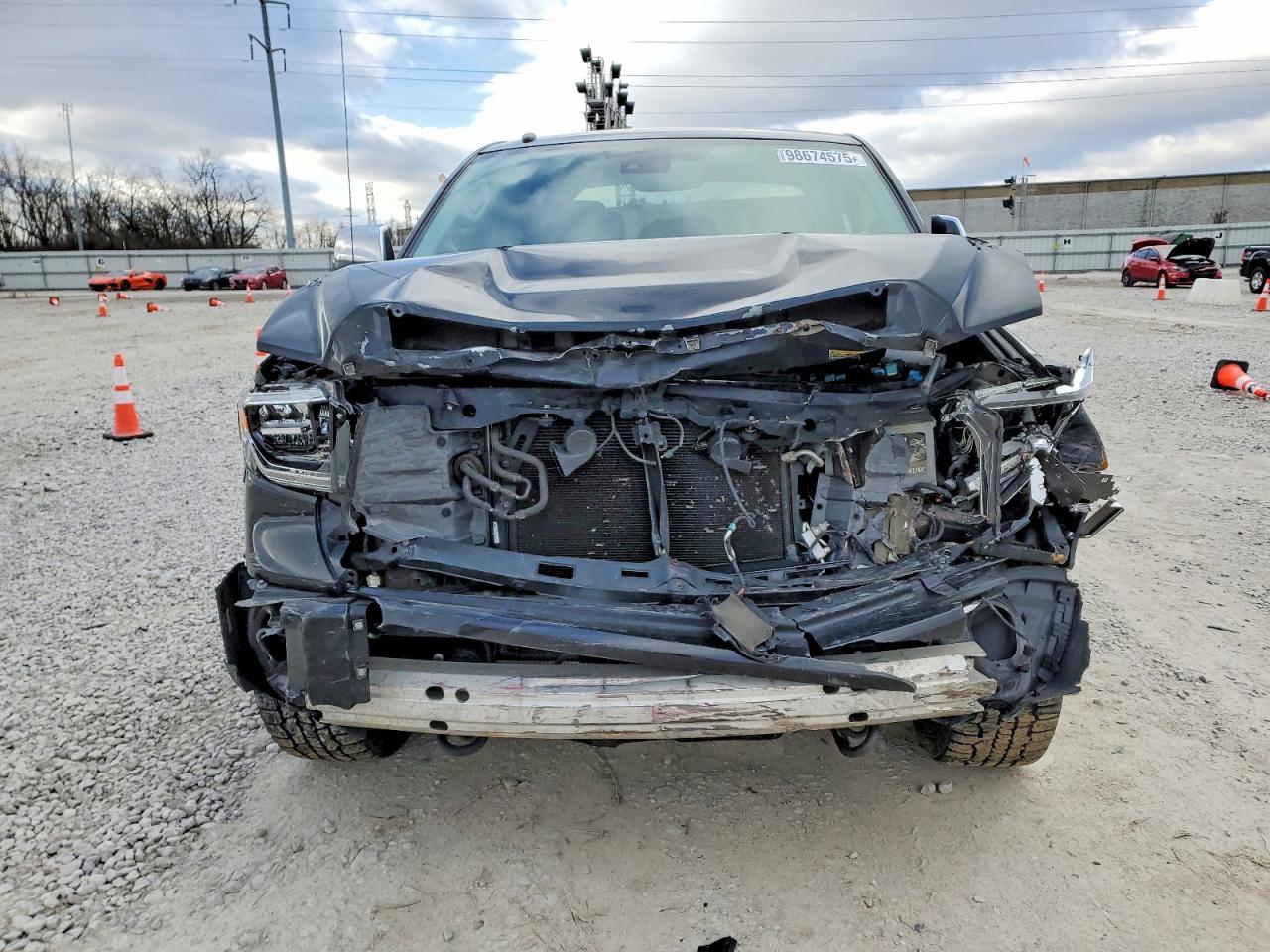 2018 TOYOTA TUNDRA PLATINUM photo 9