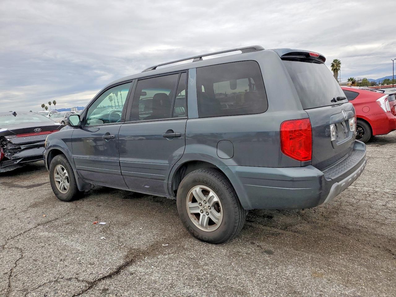 2005 HONDA PILOT EXL photo 2