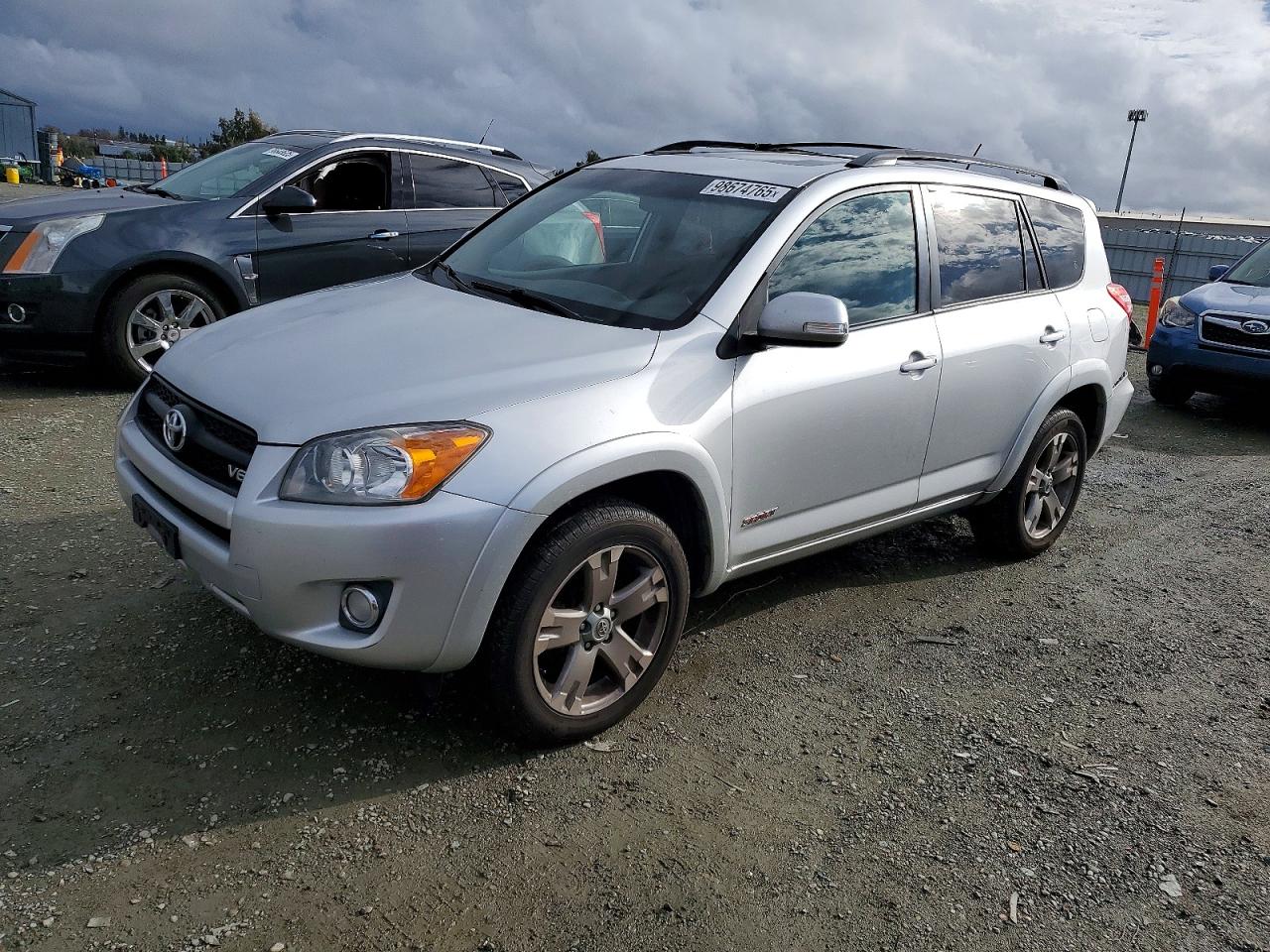 2011 TOYOTA RAV4