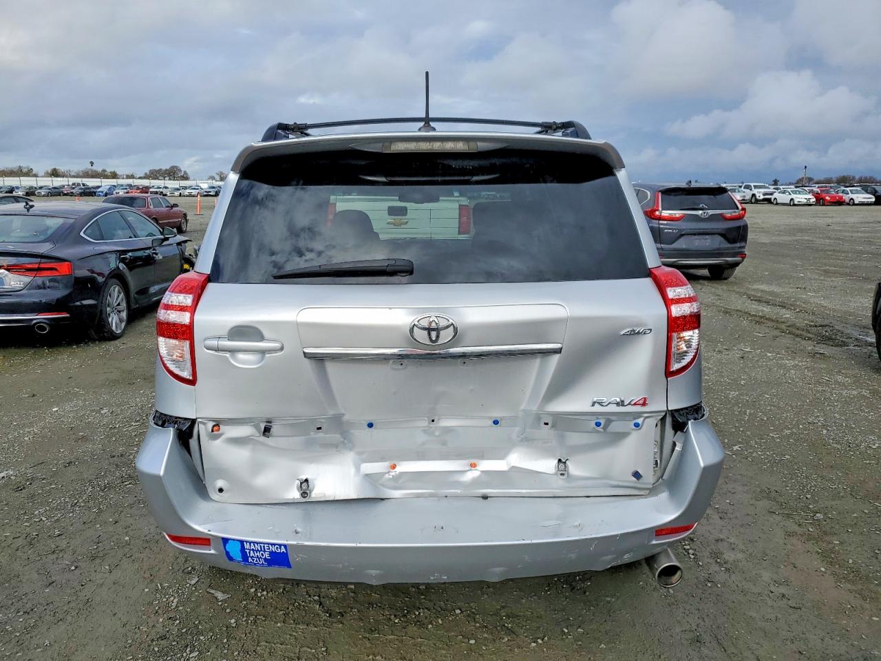 2011 TOYOTA RAV4 SPORT photo 6