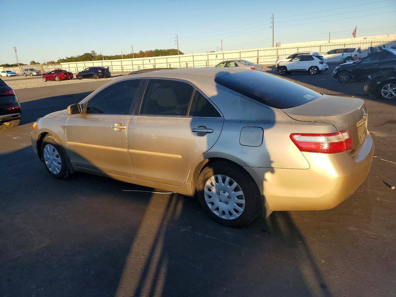 2007 TOYOTA CAMRY CE photo 2