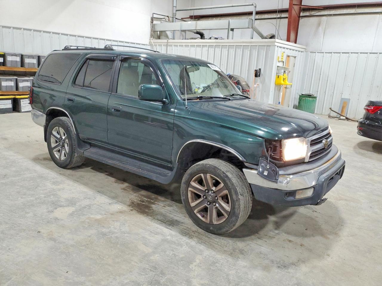 1999 TOYOTA 4RUNNER SR5 photo 4