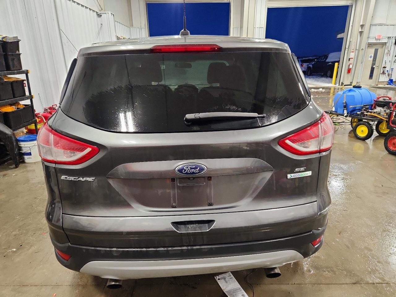 2015 FORD ESCAPE SE photo 6