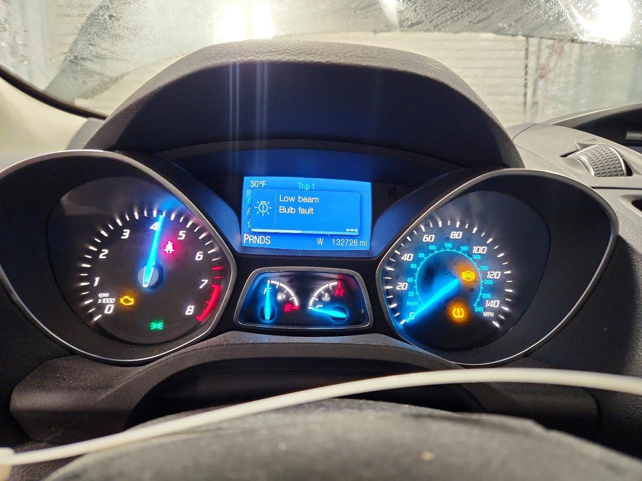 2015 FORD ESCAPE SE photo 9