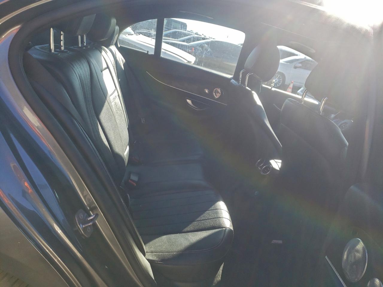 2017 MERCEDES-BENZ E 300 4MATIC photo 10