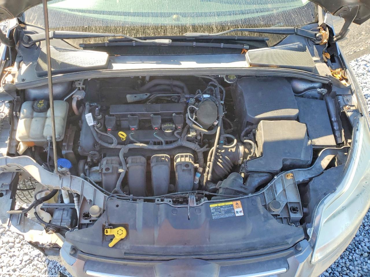 2014 FORD FOCUS SE photo 12