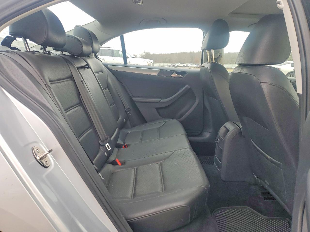 2015 VOLKSWAGEN JETTA SE photo 10