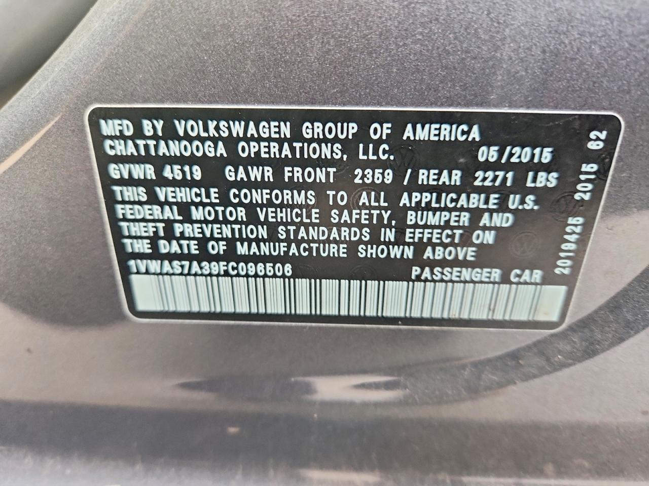 2015 VOLKSWAGEN PASSAT photo 12