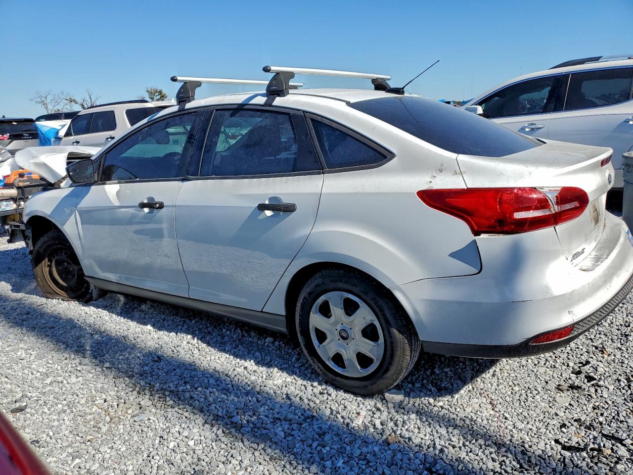 2015 FORD FOCUS S photo 2