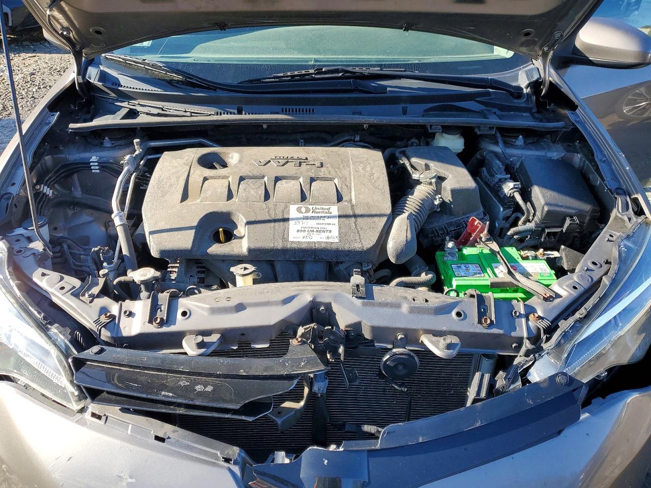 2018 TOYOTA COROLLA L photo 11
