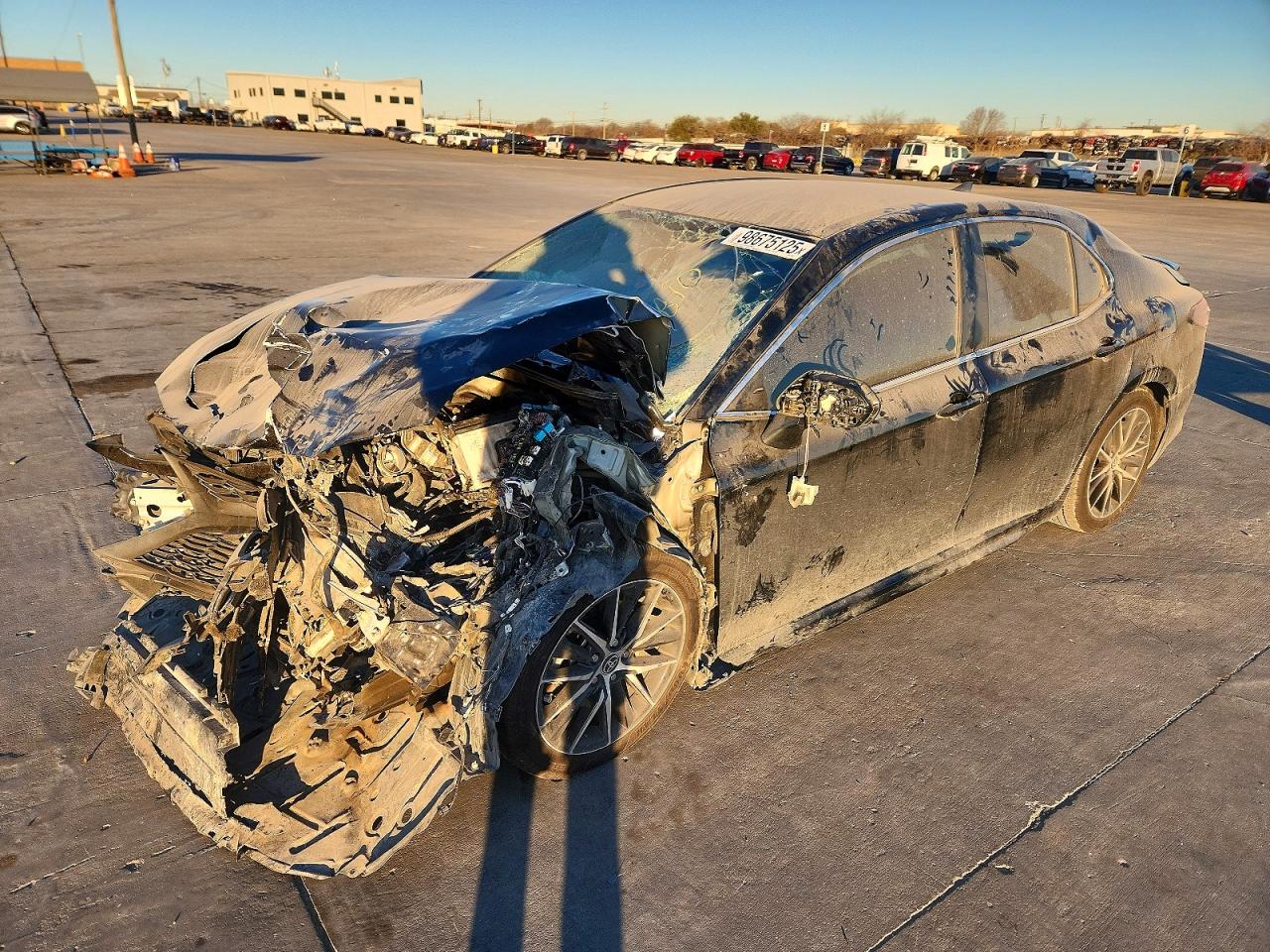 2022 TOYOTA CAMRY