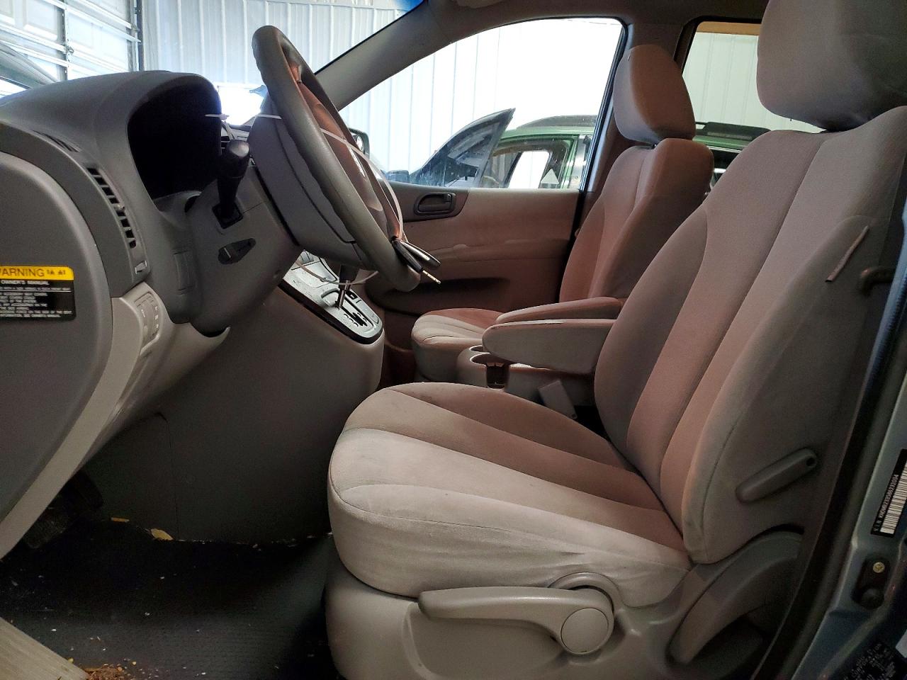 2008 KIA SEDONA LX photo 7