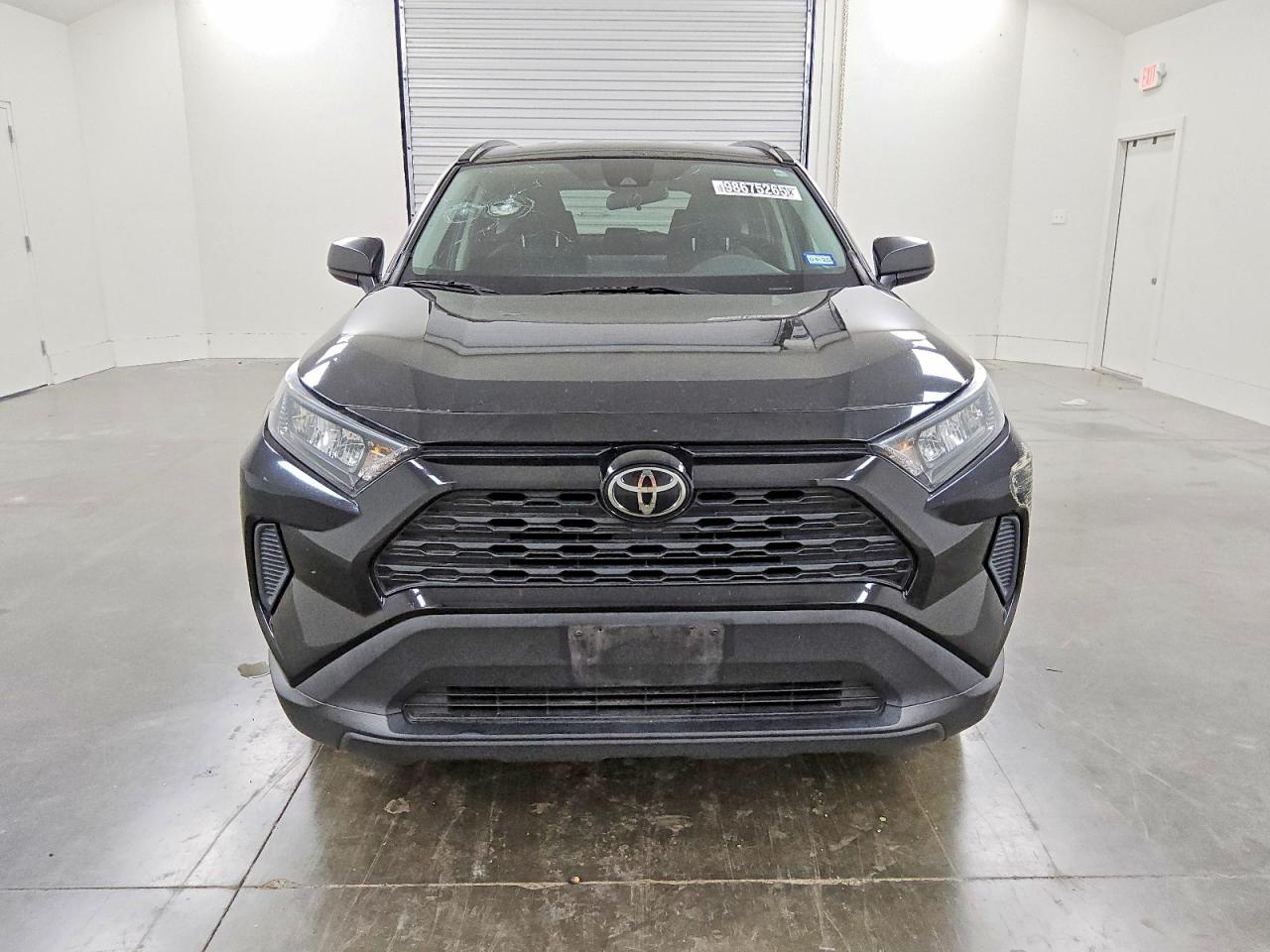 2021 TOYOTA RAV4 LE photo 5