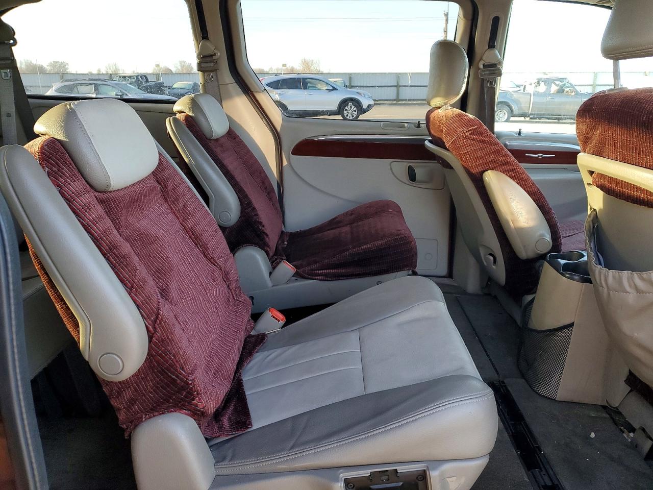 2007 CHRYSLER TOWN & COUNTRY TOURING photo 11
