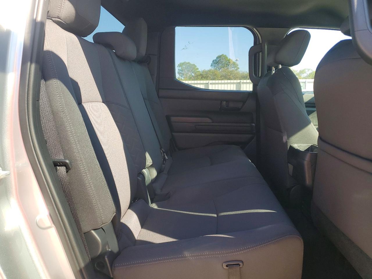 2025 TOYOTA TACOMA DOUBLE CAB photo 10