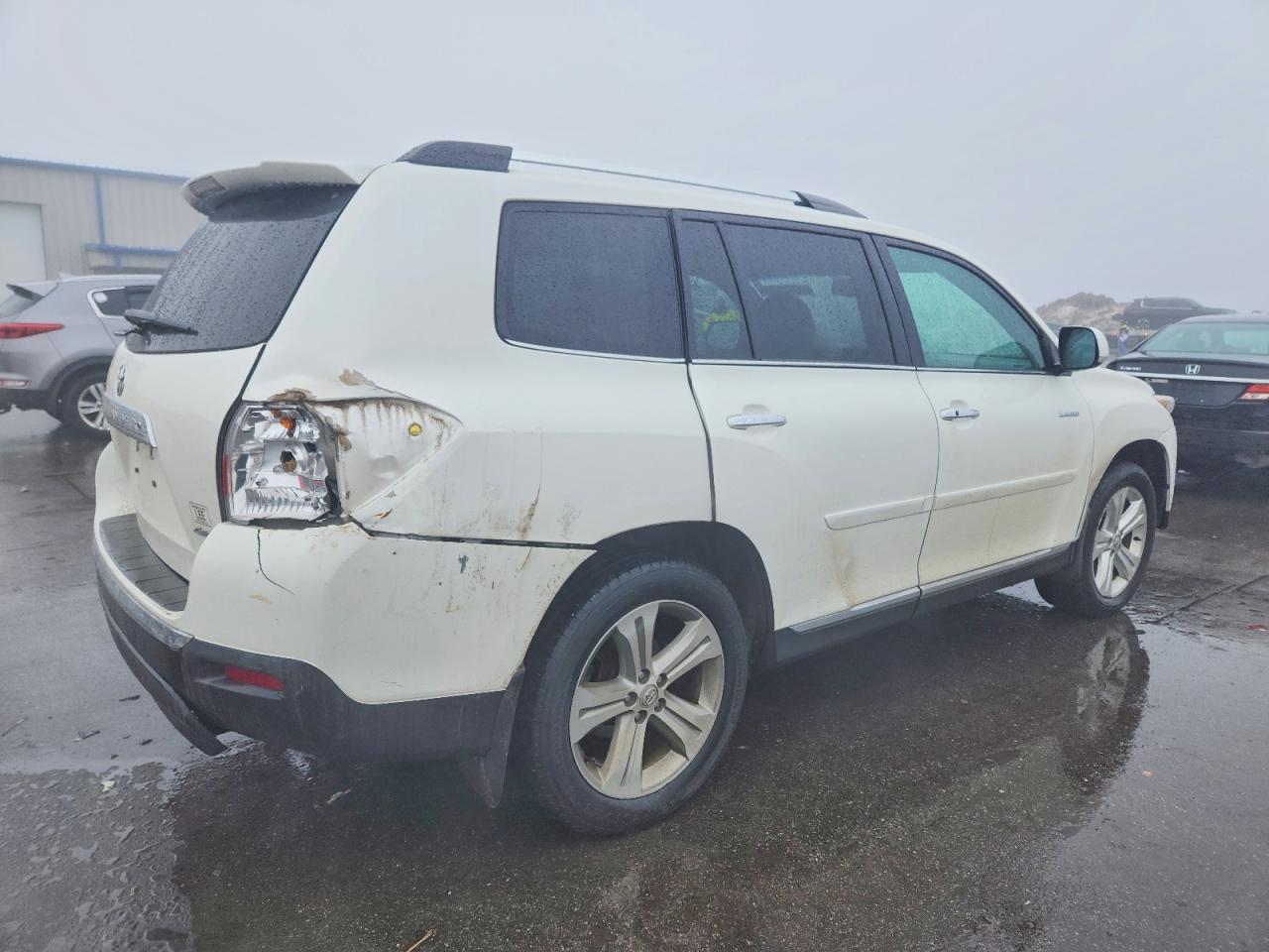 2013 TOYOTA HIGHLANDER LIMITED photo 5
