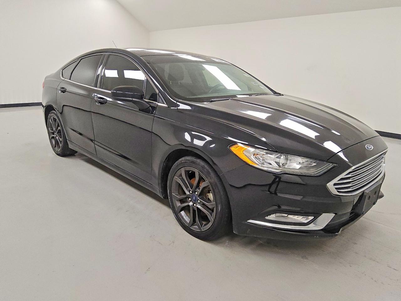 2018 FORD FUSION SE photo 4