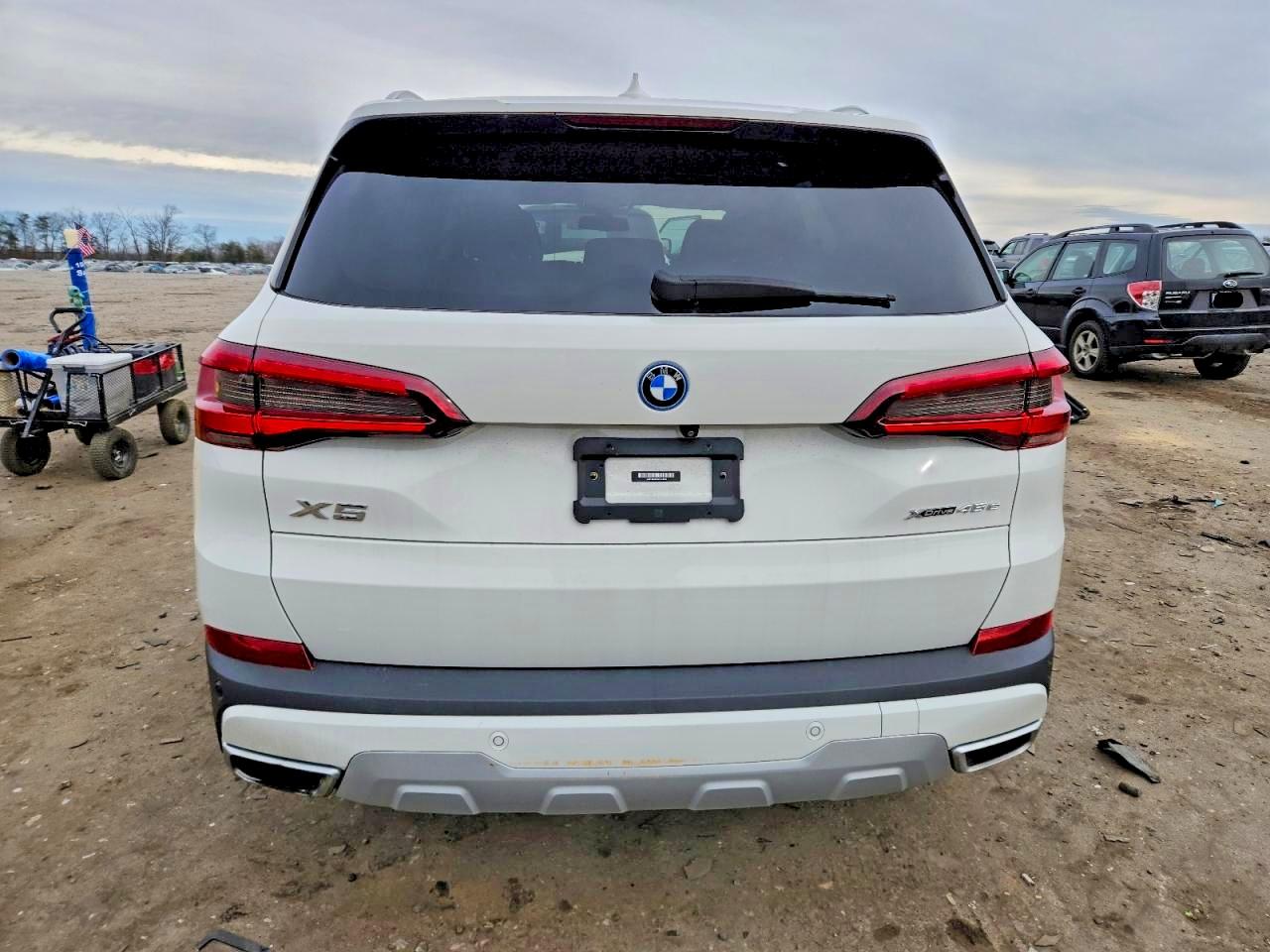 2022 BMW X5 XDRIVE45E photo 6